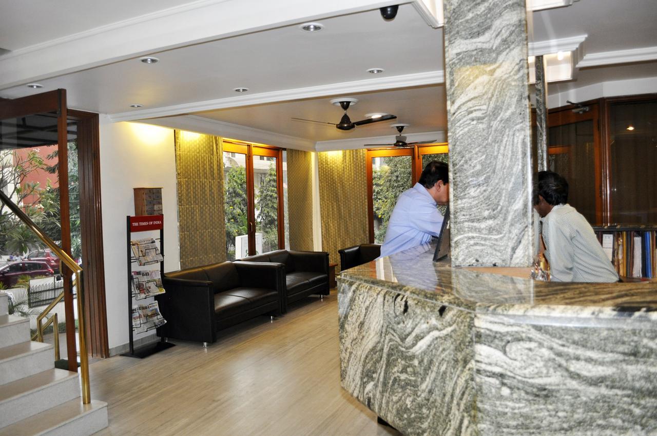 Hotel Grg Vadodara Exterior photo